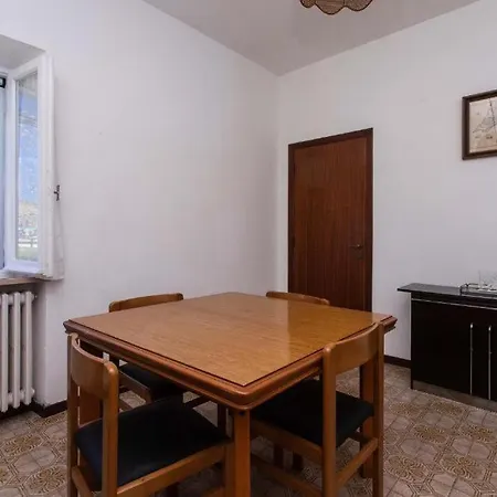 Trilocale In Zona Centrale, - S242 شقة سيرولو