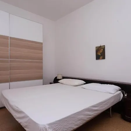 Apartmán Trilocale In Zona Centrale, - S242 Sirolo
